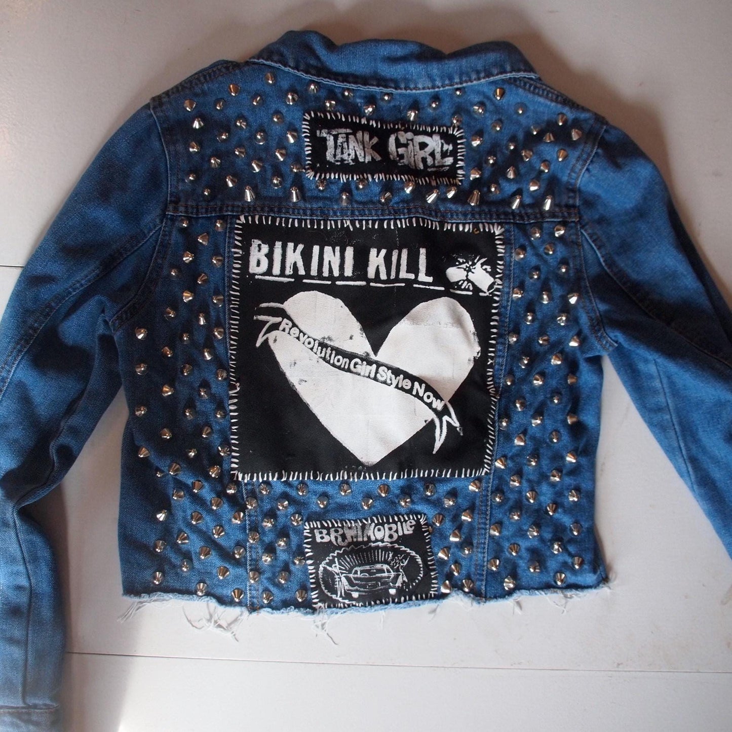 Riot Grrrl Studded Patched Custom Denim Jacket Sz M - Bikini Kill Bratmobile Tank Girl