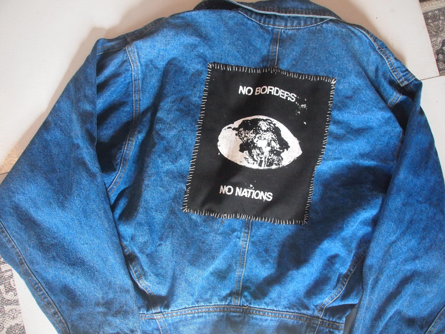NO BORDERS No NATIONS Pangea Custom Patched Studded Denim Moto Jacket Sz Xs